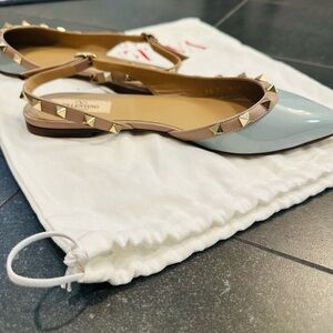 Valentino Women's Blue and Tan Studded Pointed Slingback Flats 37